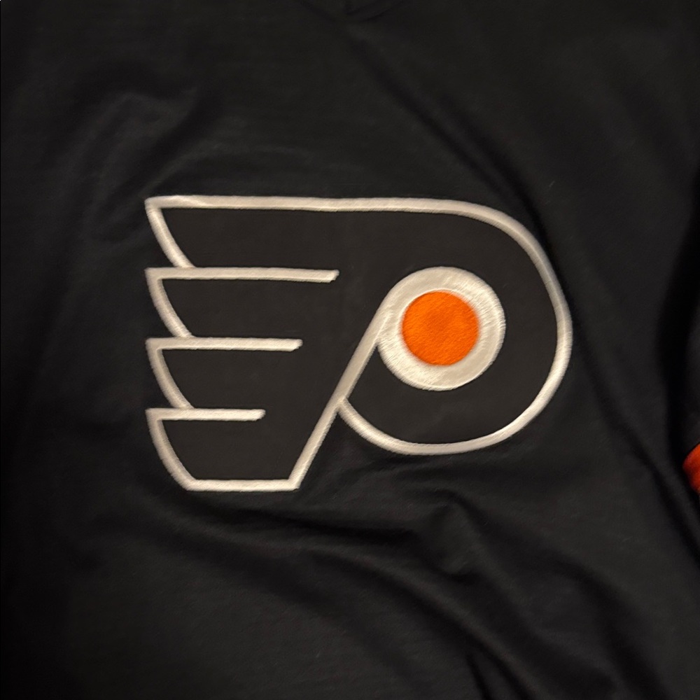 Black and Orange Sports Jersey Philadelphia Flyers - Picture 2 of 5